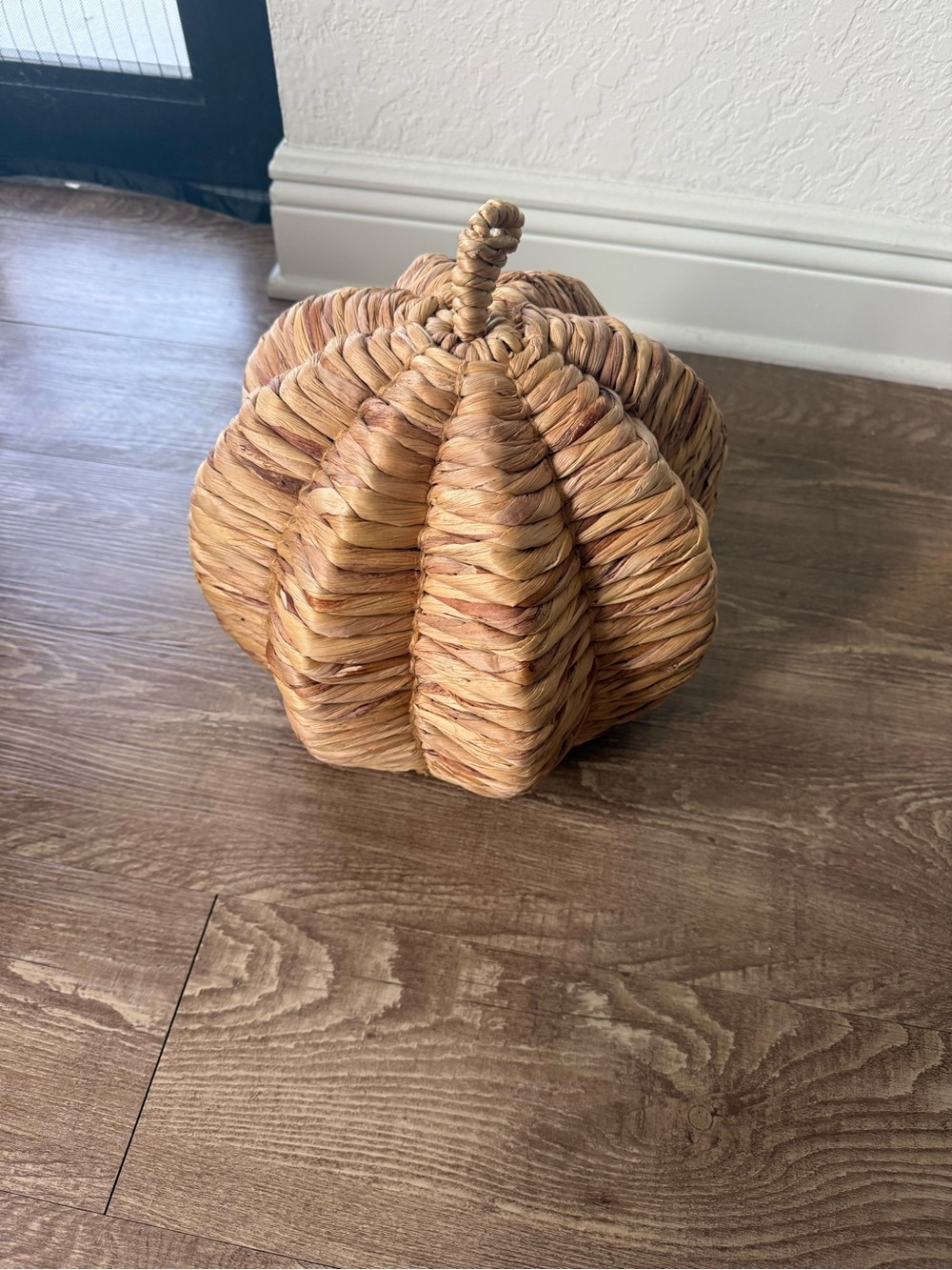 Natural Wicker Pumpkin
